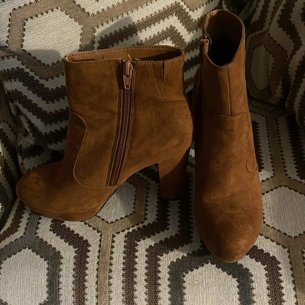 Booties - Picture 3 of 3